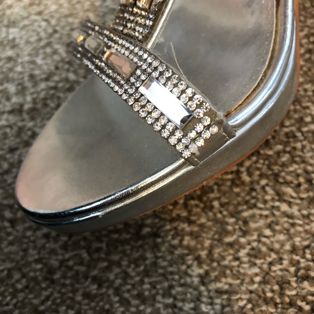 Silver High Heels - Picture 4 of 5